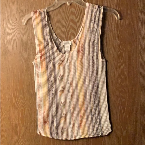 Blouse with matching tank. - Picture 2 of 2